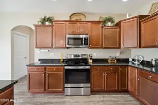 313 March Sea Lane, Jacksonville, NC 28546 — 5-bedroom home in Stateside, Jacksonville, NC, photo 5 of 47: DSC08818