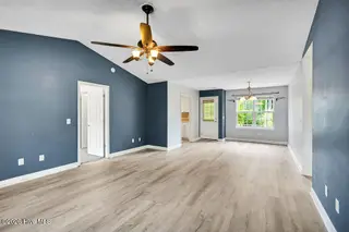 280 Crystal Road, Southport, NC 28461 — 3-bedroom home in Boiling Spring Lakes, Southport, NC, photo 5 of 44: 280CrystalRoad-5