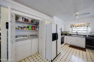 22 Oak Point Road, Chocowinity, NC 27817 – photo 9: IMG_1345HDR-Edit