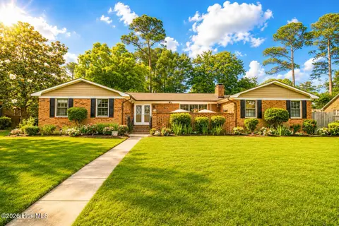 1209 W Highland Avenue, Kinston