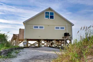 1714 N Shore Drive, Surf City, NC 28445 – photo 4: 002_p6866702_733