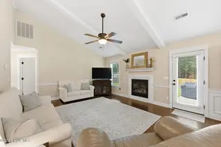 214 Station House Road, New Bern, NC 28562 – photo 15: 36-web-or-mls-DSC_7951_edit
