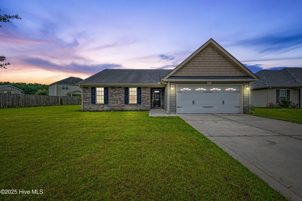 227 Merin Height Road, Jacksonville, NC 28546 – photo 1 of 45: 227 MERIN