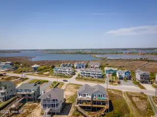 3536 Island Drive, North Topsail Beach, NC 28460 – photo 5: 2025.04.14_3536 Island Dr MLS (2)
