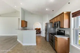 208 Carolina Beach Avenue S, Carolina Beach, NC 28428 – photo 17: Kitchen