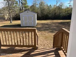 229 Pineview Road, Richlands, NC 28574 — 3-bedroom manufactured home in Lakeview Estates, Richlands, NC, photo 17 of 19: thumbnail_IMG_3603