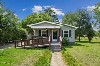 204 E Branch Street, Benson, NC 27504 – photo 2: 2