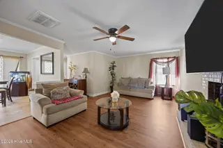 105 Dogwood Drive, Washington, NC 27889 – photo 8: 33-web-or-mls-IMG_4012