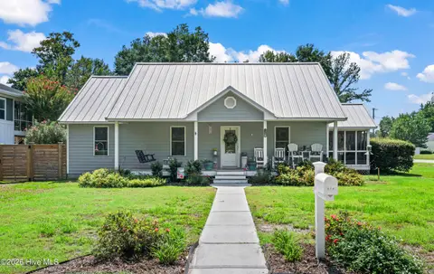 519 Birmingham Ave, Carolina Beach