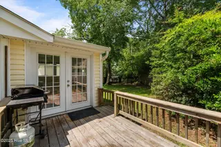 2014 Center Avenue, New Bern, NC 28560 – photo 10: Deck