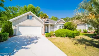 279 Ravennaside Drive NW, Calabash, NC 28467 — 3-bedroom home in Brunswick Plantation, Calabash, NC, photo 1 of 48