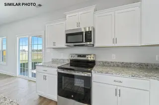 602 Retreat Court, Jacksonville, NC 28546 – photo 18: 22
