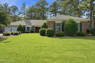 42 Alston Place, Southern Pines, NC 28387 – photo 1: Primary Front