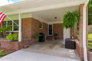 116 Holly Road, Pine Knoll Shores, NC 28512 – photo 3: 11-web-or-mls-cchadwick-visuals-116-holl