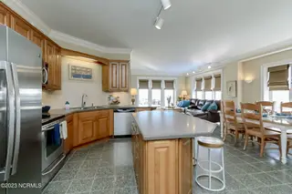 4425 Arendell Street 301 & Boatslip #25, Morehead City, NC 28557 – photo 21: IMG_2309