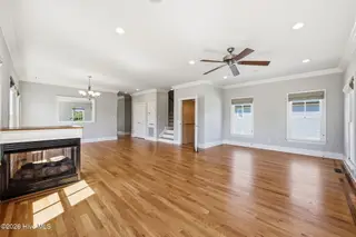 807 E Front Street, New Bern, NC 28560 – photo 19: 24-web-or-mls-0C0A9535