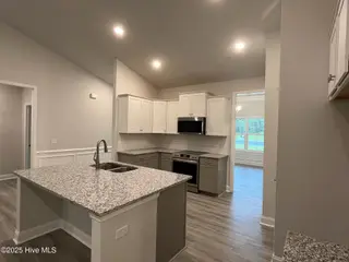 1222 Mandevilla Drive SE, Bolivia, NC 28422 – photo 13: Kitchen