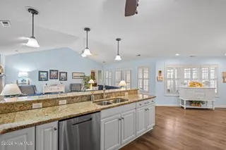 117 Lighthouse Drive, Carolina Beach, NC 28428 – photo 20: 41-web-or-mls-DSC05442
