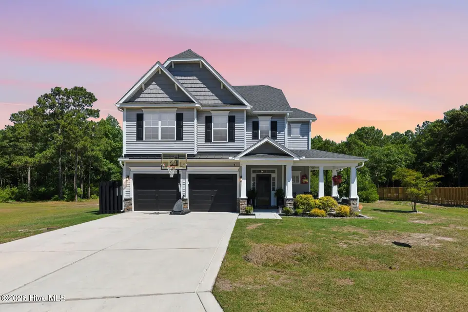 513 Saratoga Road, Sneads Ferry, NC 28460 – photo 1 of 25