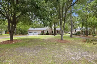 900 Crane Drive, New Bern, NC 28560 – photo 2: 47-web-or-mls-0C0A1329