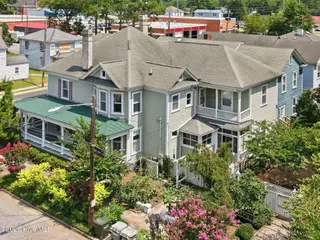 401 N Market Street, Washington, NC 27889 – photo 5: 8-web-or-mls-DJI_20260706113800_0018_D_e