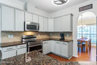 301 Palisades Way, New Bern, NC 28560 – photo 23: 32_DSC03151