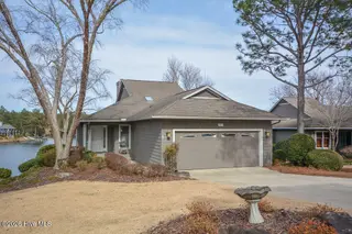 6 Westlake Pointe Drive, Pinehurst, NC 28374 — 3-bedroom home in Westlake Pointe, Pinehurst, NC, photo 2 of 67: 6WestlakePointeDr-004
