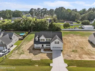 896 Lendy Drive, Greenville, NC 27858 – photo 17: 17-web-or-mls-896 Lendy Dr EX 016