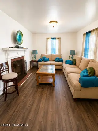 824 S Tillery Street, Rocky Mount, NC 27803 – photo 4: Living Room