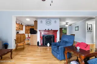 536 Capeside Drive, Wilmington, NC 28412 – photo 21: 13-web-or-mls-GI - 536 Capeside Dr - Lis