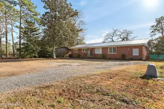 2035 N Kerr Avenue, Wilmington, NC 28405 – photo 2: 2_img_7005
