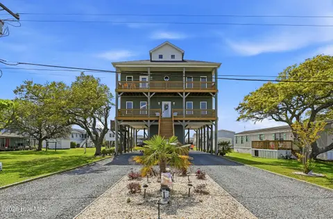 9021 W 9th Street, Surf City