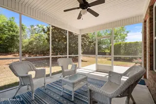 8256 Ibis Point NE, Leland, NC 28451 — 4-bedroom home in Compass Pointe, Leland, NC, photo 20 of 75: 57-web-or-mls-DSC07054
