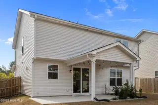 910 Terraces Lane, Hampstead, NC 28443 – photo 5: 9-web-or-mls-09