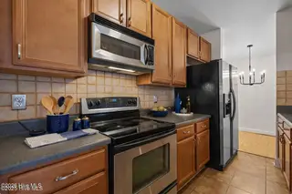 1930 Tara Court 201, Greenville, NC 27858 – photo 13: 0A108FA8-C54F-45AF-B28B-825A790EB0AE