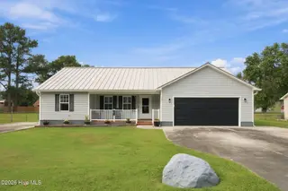 107 Fodder Drive, Hubert, NC 28539 — 3-bedroom home in Ole Mill Village, Hubert, NC, photo 1 of 59: 01_Front_Exterior