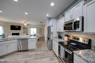 148 W Broughton Lane, Rocky Point, NC 28457 – photo 13: IMG_0517HDR