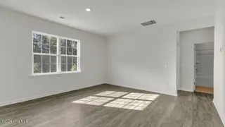 725 Lazy Elm Lane, Aberdeen, NC 28315 – photo 13: Family Room