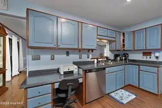 6318 Albatross Drive, New Bern, NC 28560 – photo 5: 6318 Albatross Drive