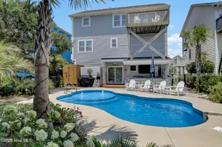 612 S Topsail Drive, Surf City, NC 28445 – photo 3: 6G8A0987