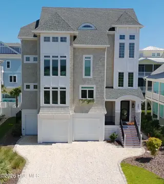 285 W Second Street, Ocean Isle Beach, NC 28469 – photo 1