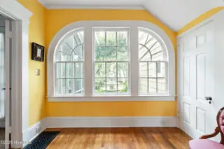 1801 Grace Street, Wilmington, NC 28405 – photo 15: 03foyer2