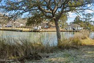 113 Cape Point Boulevard, Cape Carteret, NC 28584 – photo 8: 7-web-or-mls-1S3A0512