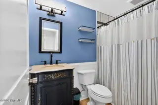 1415 Mona Passage Court, New Bern, NC 28560 – photo 14: Bathroom Main