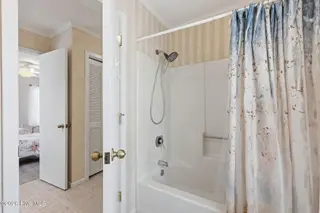 806 Lord Granville Drive, Morehead City, NC 28557 – photo 13: Bathroom first level