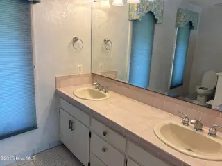 1608 Brices Creek Road, New Bern, NC 28562 – photo 13: Double vanities