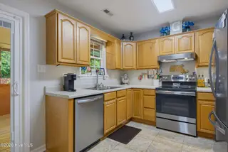613 Walnut Drive, Jacksonville, NC 28540 – photo 16