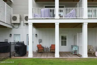 200 Olde Towne Yacht Club Drive Unit 7, Beaufort, NC 28516 – photo 2: 6-web-or-mls-IMG_3051
