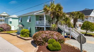 401 E Atlantic Boulevard, Atlantic Beach, NC 28512 – photo 5: Front view