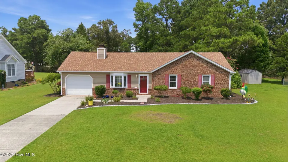 3802 Horseshoe Road, New Bern, NC 28562 — 3-bedroom home in Lakeview Estates, New Bern, NC, photo 1 of 1: 1-web-or-mls-DJI_20260727140652_0883_D